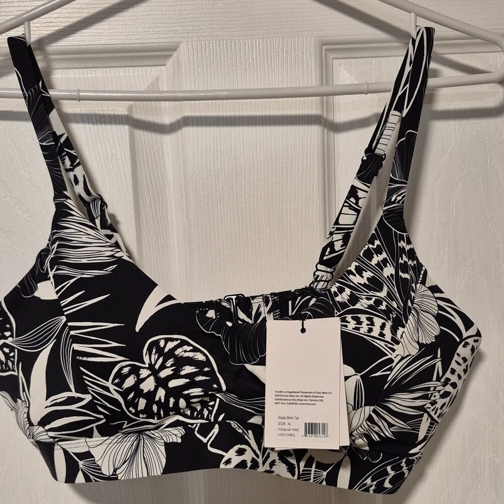 KNIX 2 PIECE SWIM SUIT - NWT.   XL Top, L Bottom